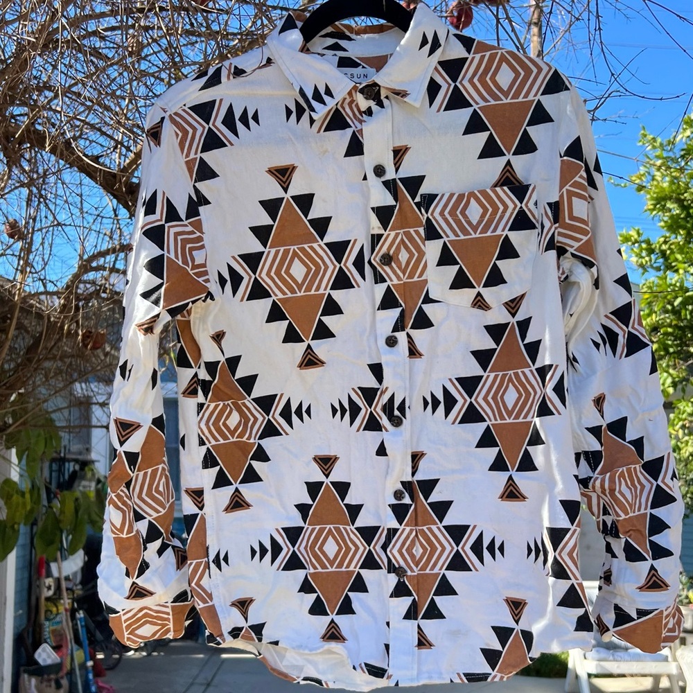 Men’s Vintage 90’s Pacsun Tribal Print Long Sleeve Button Down Shirt